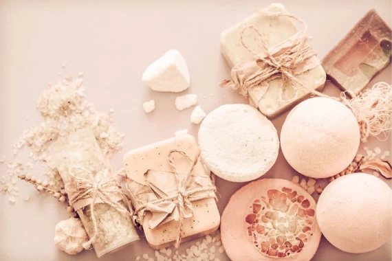 spa in the background 4BT6SD5